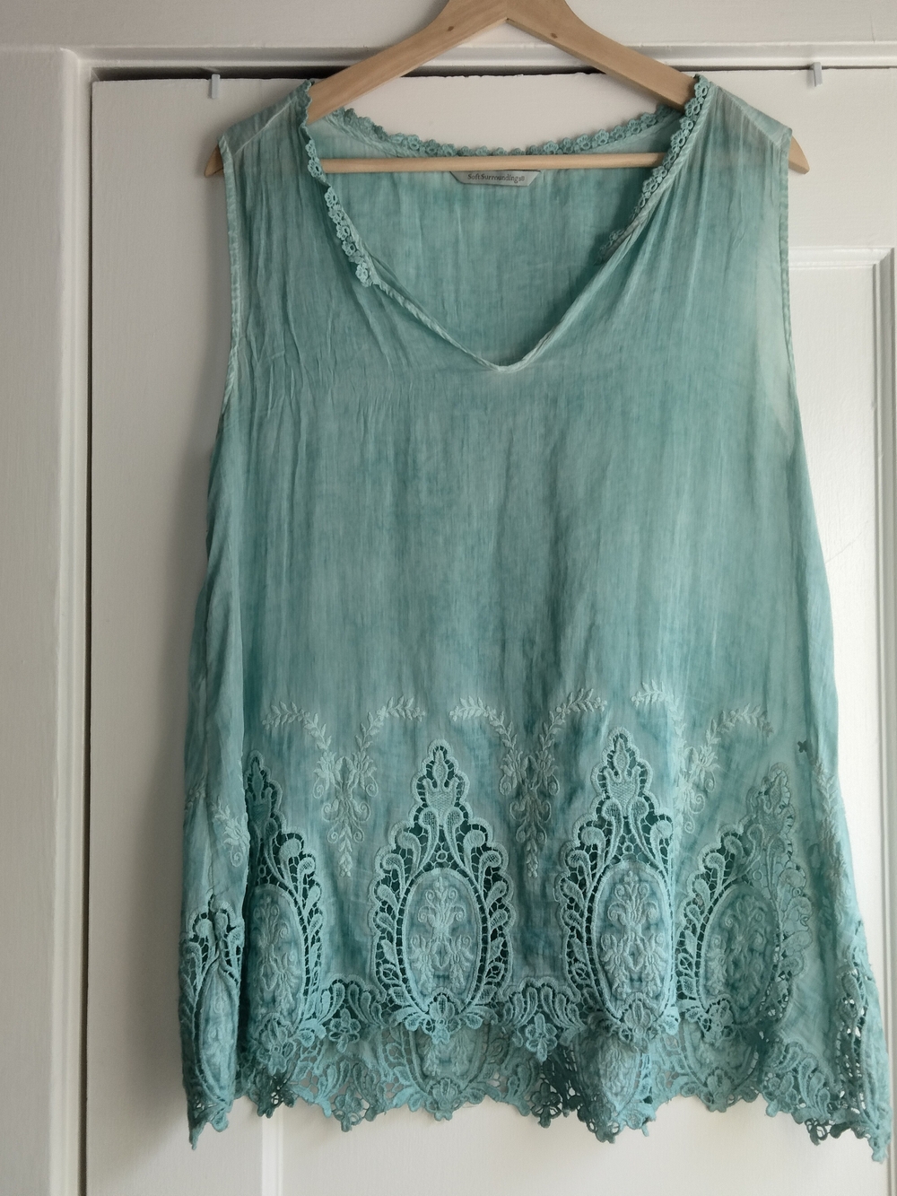 Soft Surroundings Mint Lace-Trim Sleeveless Tank Top Sz L Silk Blend Sheer Artsy